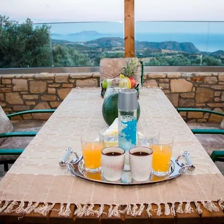 Argyro-triopetra Apartment *