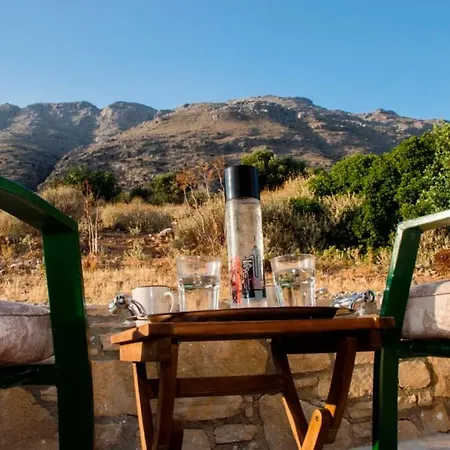 Argyro-triopetra Apartment *